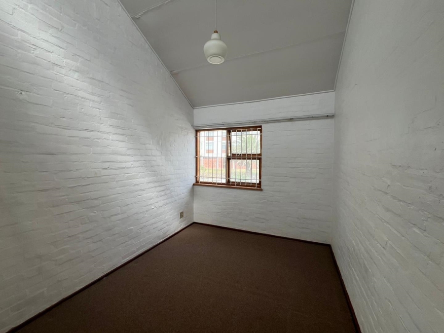 To Let 3 Bedroom Property for Rent in Humewood Eastern Cape